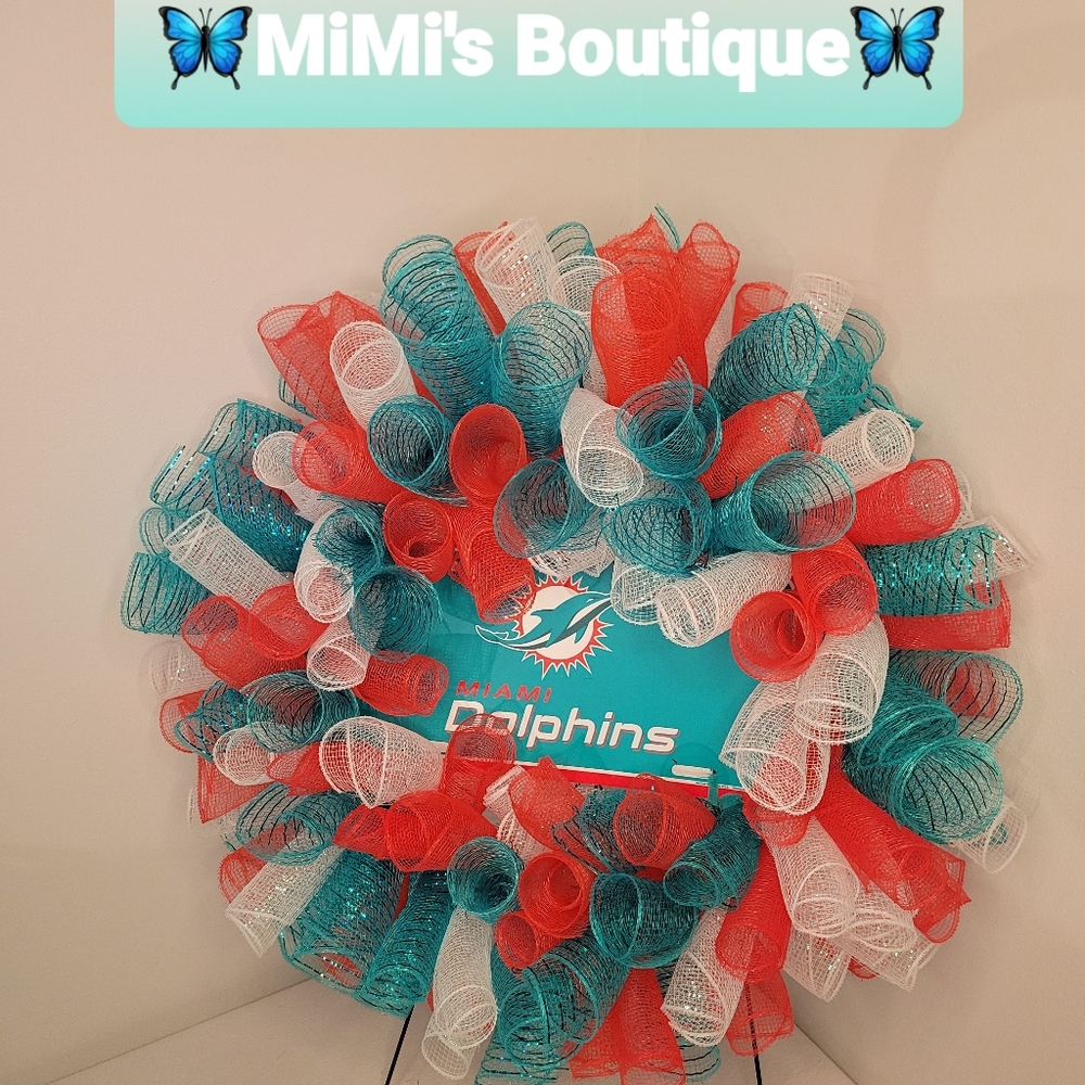 Miami Dolphins door wreath